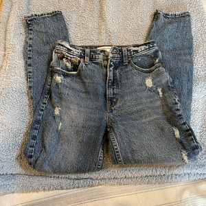 Abercrombie size 25 like new jeans